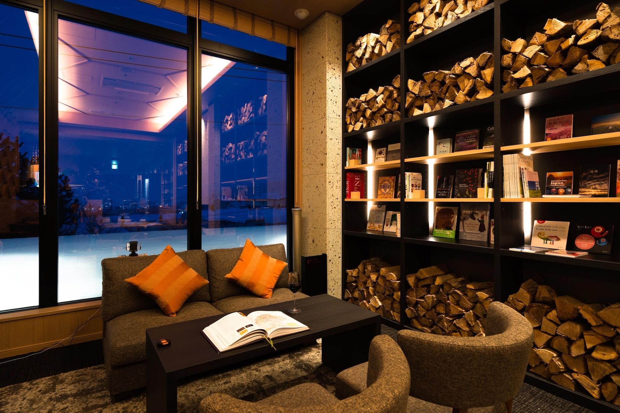Winery Hotel And Condominium Hitohana Фурано Экстерьер фото